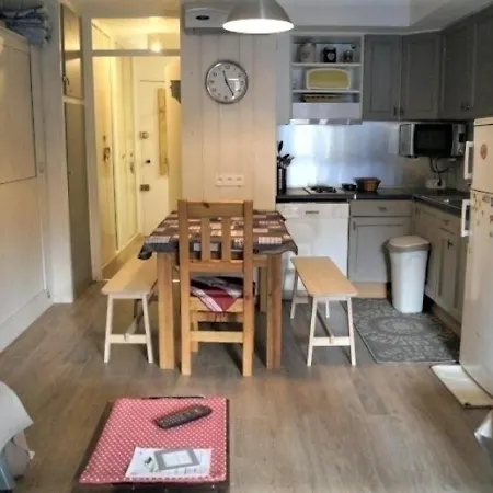 Apartmán Studio 4 Pers Praloup 1600 Avec Terrasse Sud